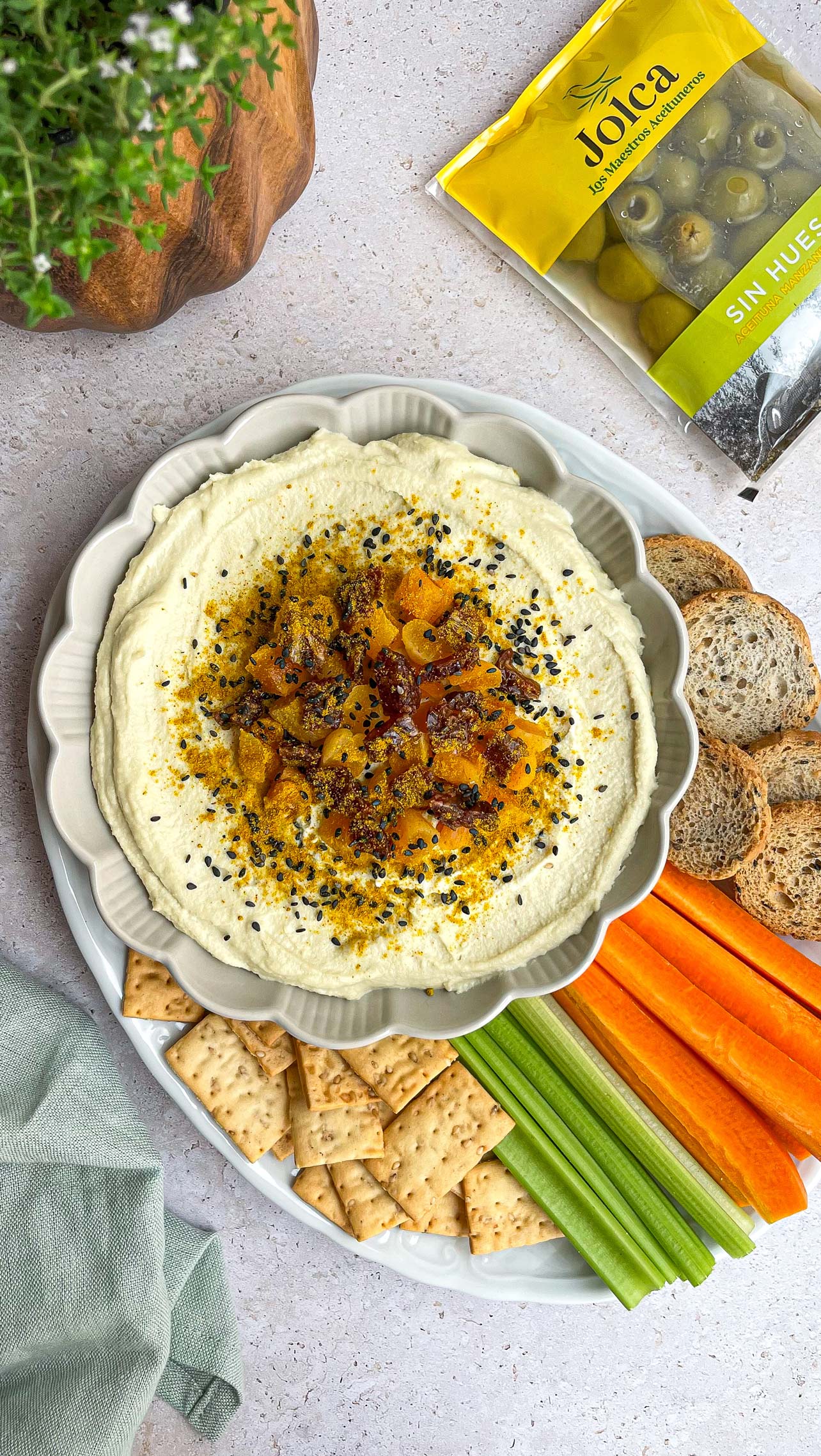 aperitivo dip de almendras